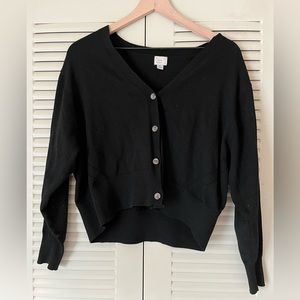• Black Cropped Button-Up Sweater •
